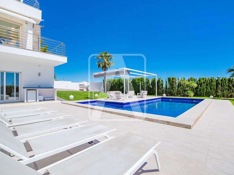 Villa for Sale in Moraira, Alicante 47