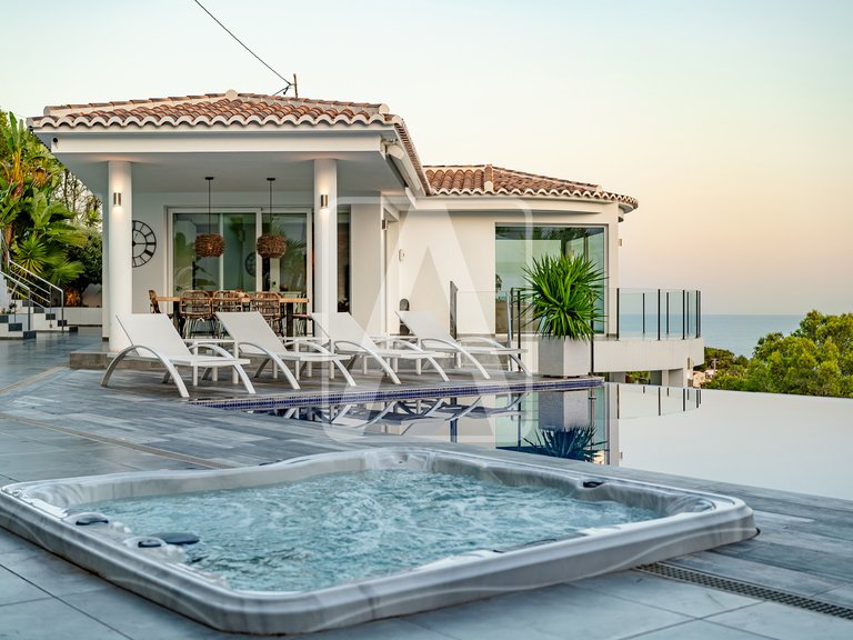 Villa for Sale in Benissa, Alicante 41