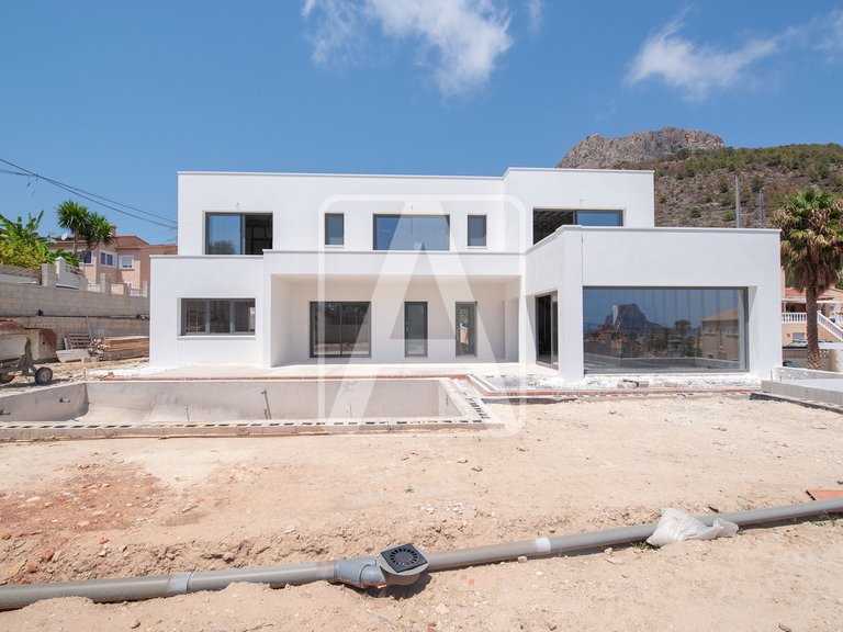 Villa for Sale in Calpe, Alicante 11