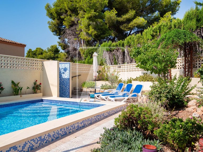 Villa for Sale in Calpe, Alicante 1