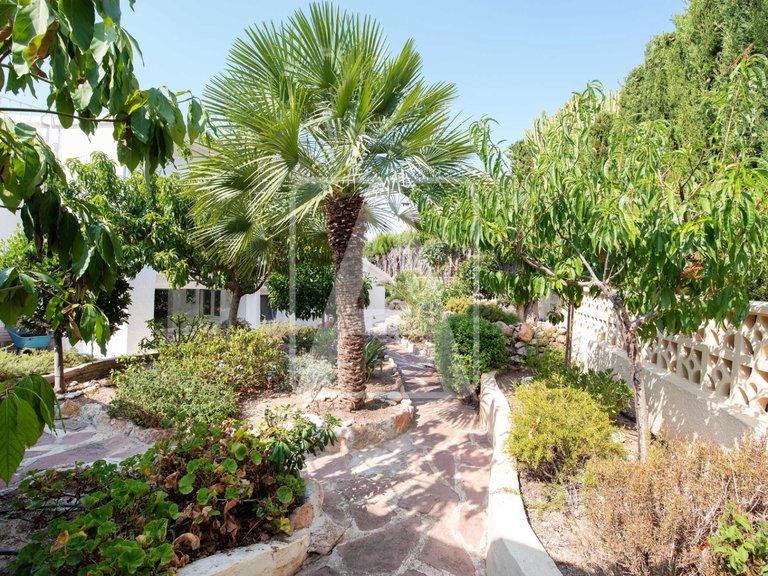 Villa for Sale in Calpe, Alicante 39