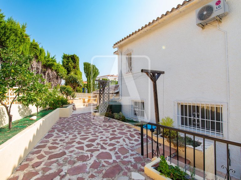 Villa for Sale in Calpe, Alicante 42