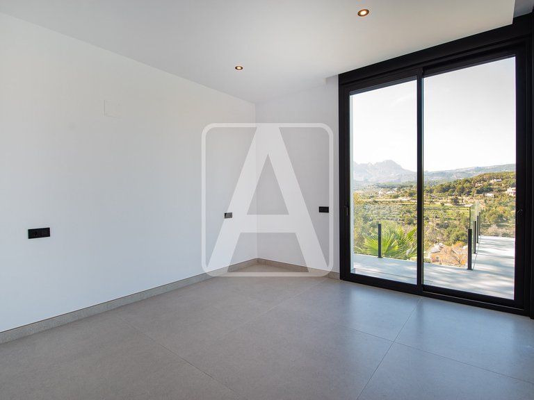 Villa for Sale in Calpe, Alicante 16