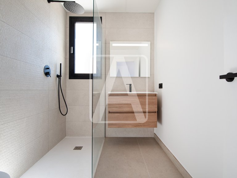 Villa for Sale in Calpe, Alicante 18