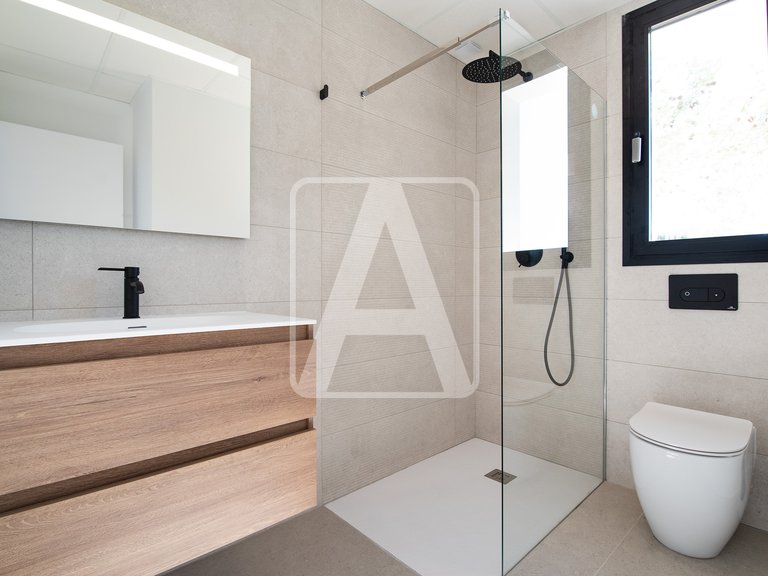 Villa for Sale in Calpe, Alicante 23