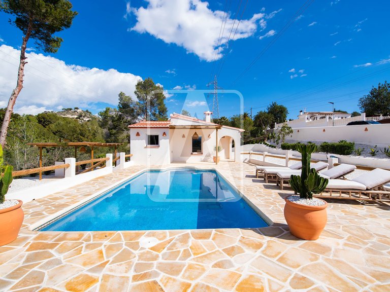 Villa for Sale in Calpe, Alicante 1