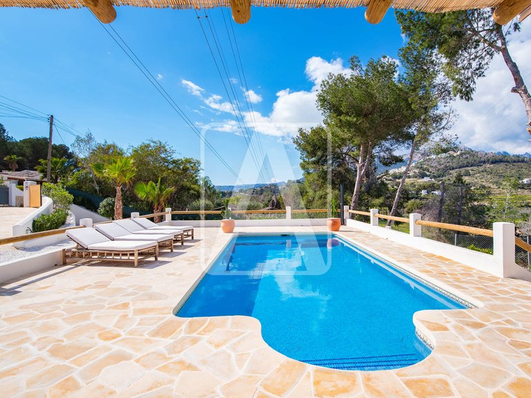 Villa for Sale in Calpe, Alicante 3