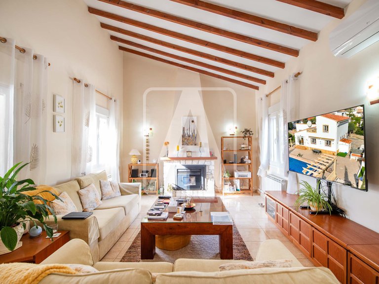 Villa for Sale in Benissa, Alicante 10
