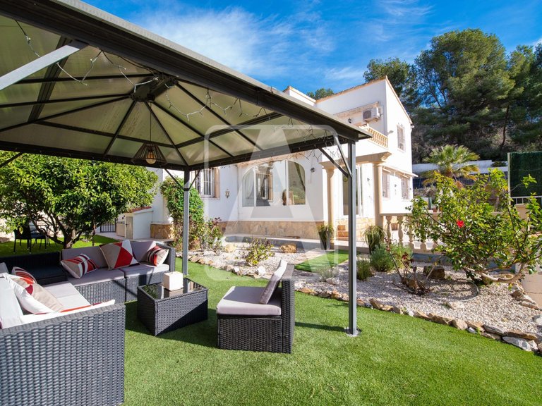 Villa for Sale in Benissa, Alicante 32