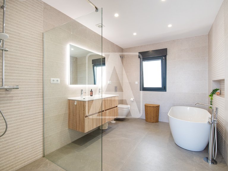 Villa for Sale in Moraira, Alicante 37