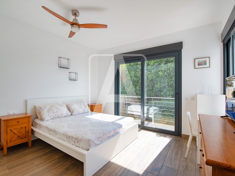 Villa for Sale in Moraira, Alicante 39