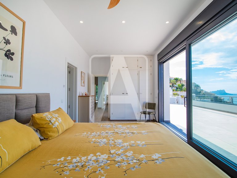 Villa for Sale in Moraira, Alicante 6