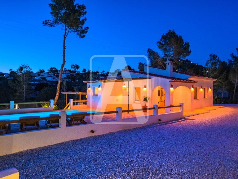 Villa for Sale in Calpe, Alicante 8