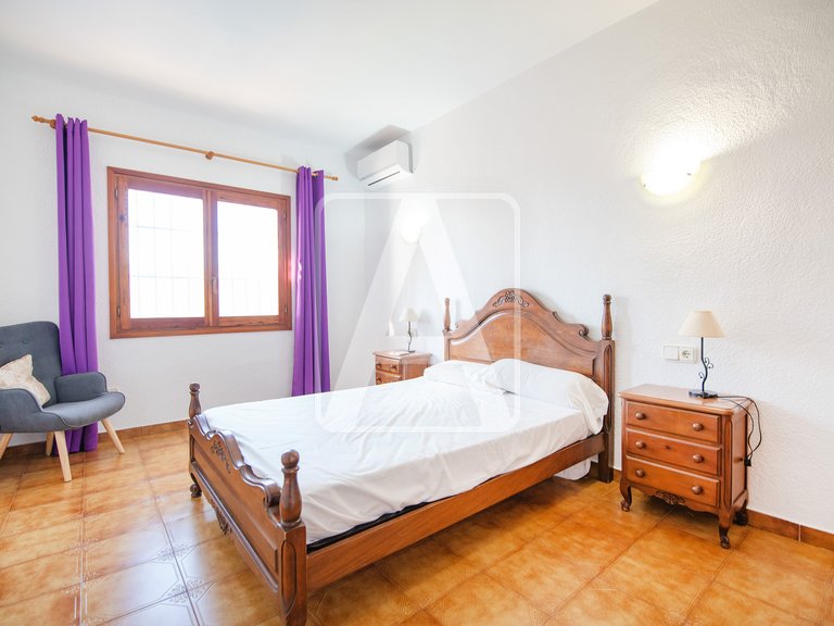 Villa for Sale in Benissa, Alicante 28