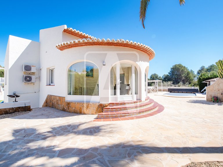 Villa for Sale in Benissa, Alicante 2