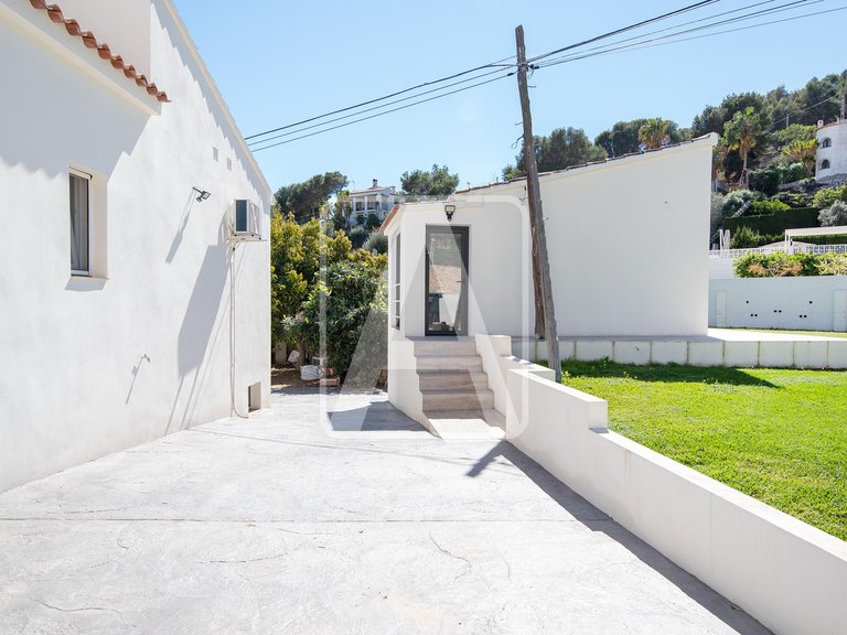 Villa for Sale in Benissa, Alicante 17