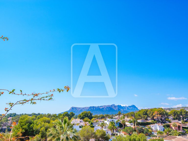 Villa for Sale in Benissa, Alicante 2