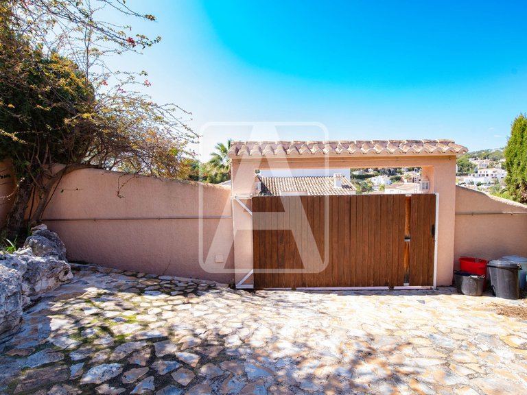 Villa for Sale in Benissa, Alicante 45