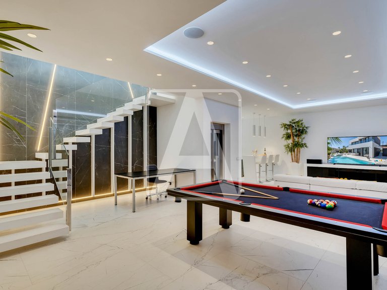 Villa for Sale in Calpe, Alicante 25