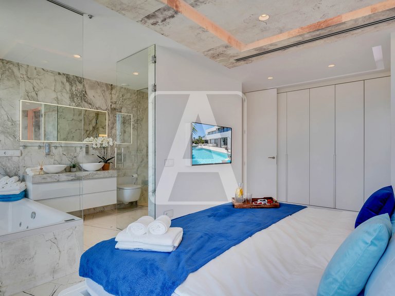 Villa for Sale in Calpe, Alicante 34