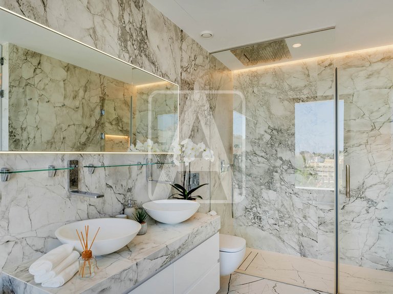 Villa for Sale in Calpe, Alicante 36