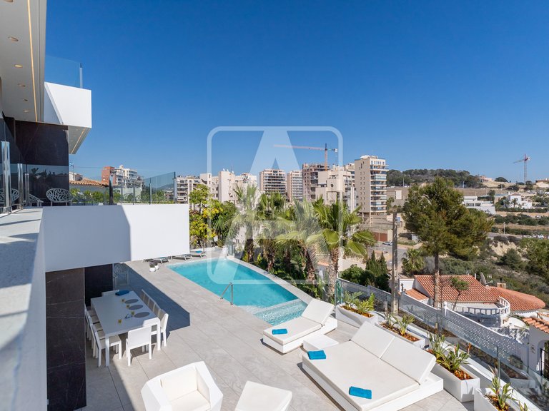 Villa for Sale in Calpe, Alicante 45