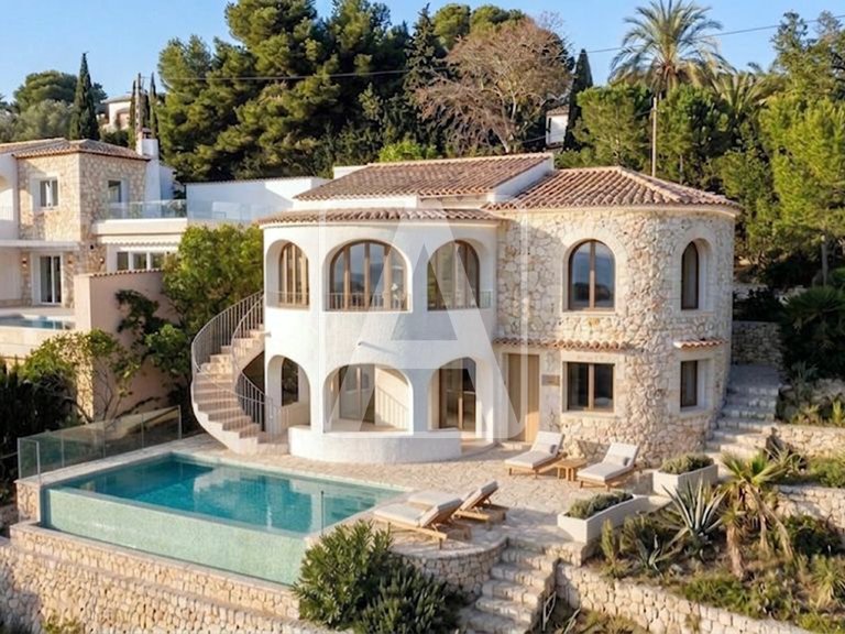 Villa for Sale in Benissa, Alicante 3