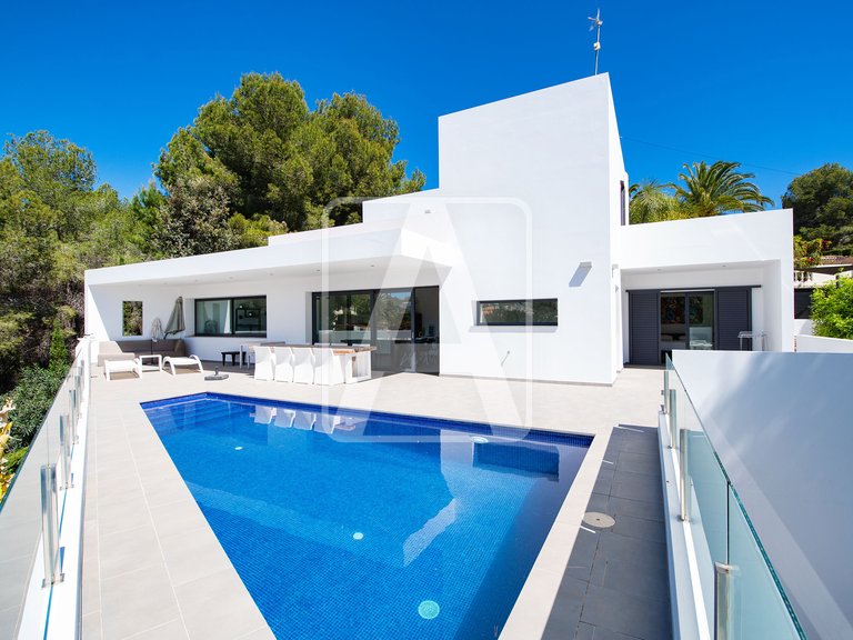Villa for Sale in Benissa, Alicante 1