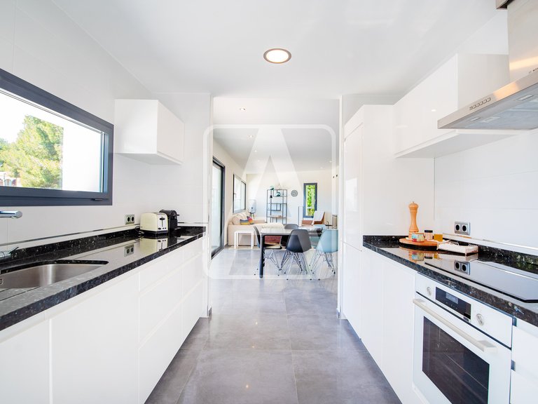 Villa for Sale in Benissa, Alicante 10