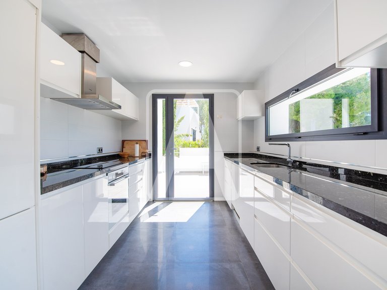 Villa for Sale in Benissa, Alicante 11