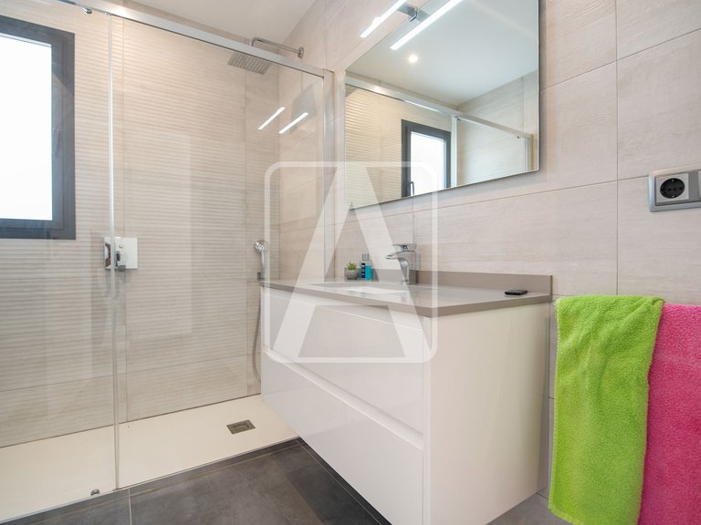 Villa for Sale in Benissa, Alicante 25