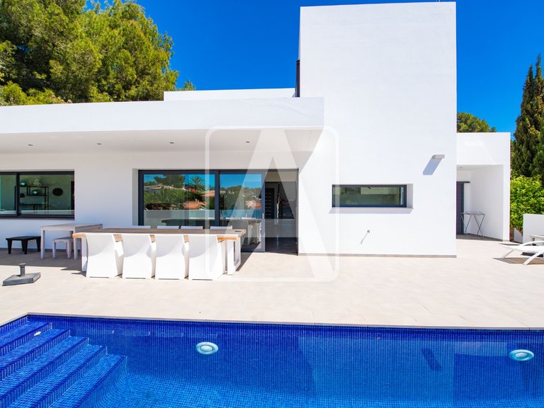 Villa for Sale in Benissa, Alicante 3