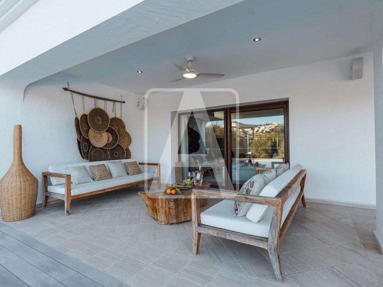 Villa for Sale in Moraira, Alicante 10