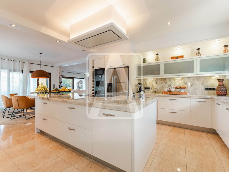 Villa for Sale in Moraira, Alicante 16