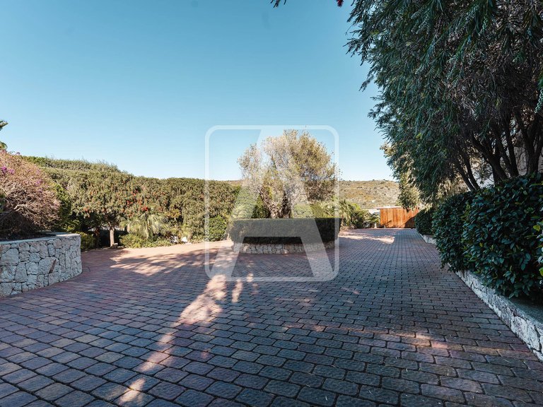 Villa for Sale in Moraira, Alicante 45
