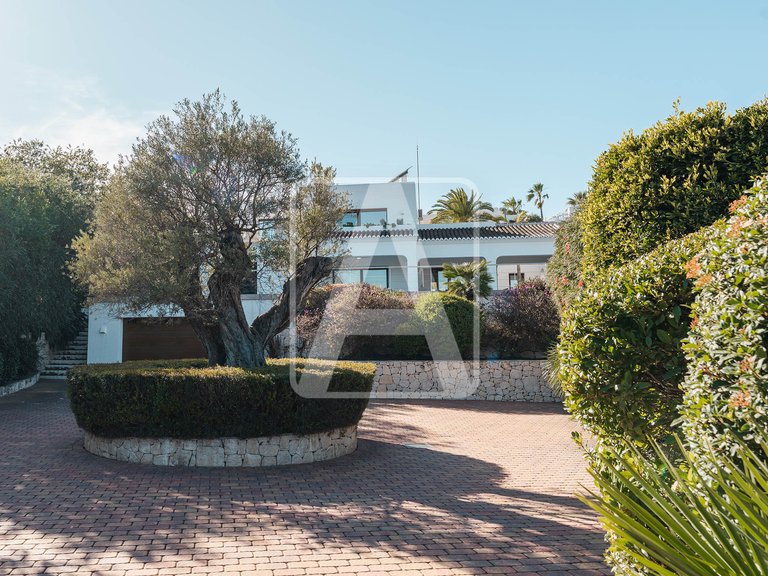 Villa for Sale in Moraira, Alicante 9