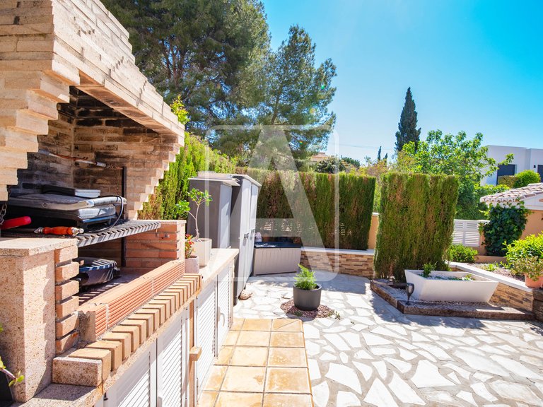Villa for Sale in Calpe, Alicante 3