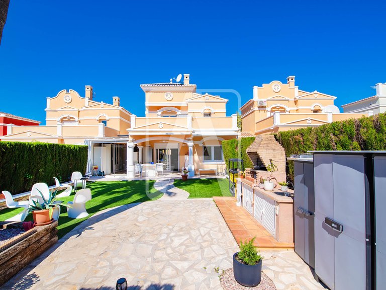 Villa for Sale in Calpe, Alicante 40