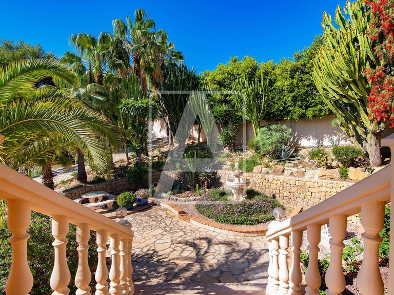 Villa for Sale in Calpe, Alicante 12