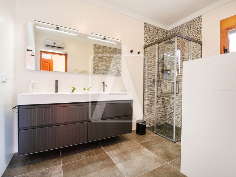 Villa for Sale in Calpe, Alicante 30