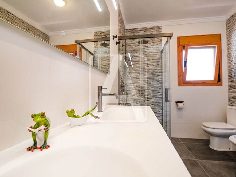 Villa for Sale in Calpe, Alicante 31