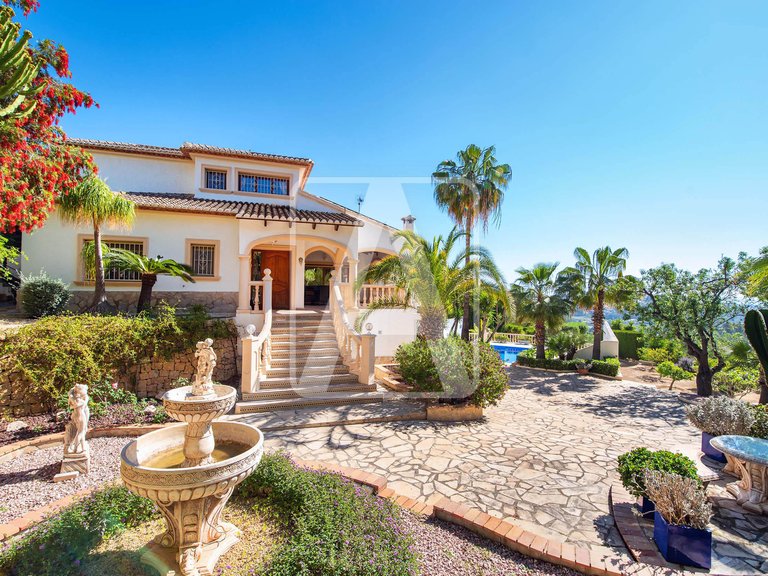 Villa for Sale in Calpe, Alicante 8