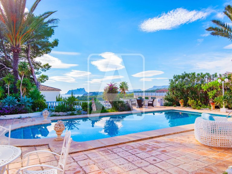 Villa for Sale in Moraira, Alicante 36