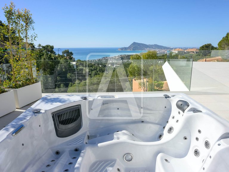 Villa for Sale in Altea, Alicante 2