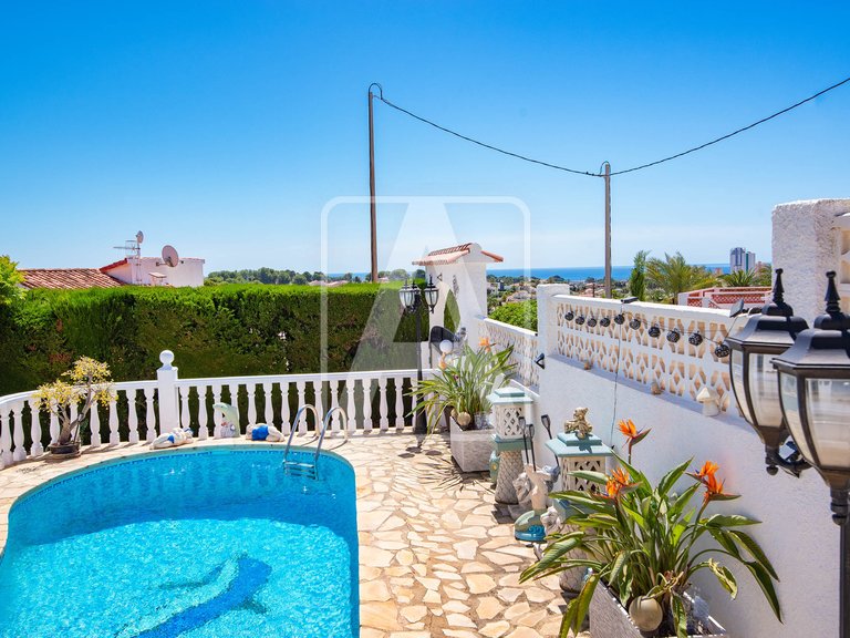 Villa for Sale in Calpe, Alicante 40