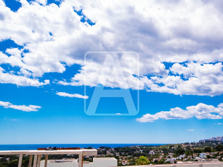 Villa for Sale in Moraira, Alicante 2