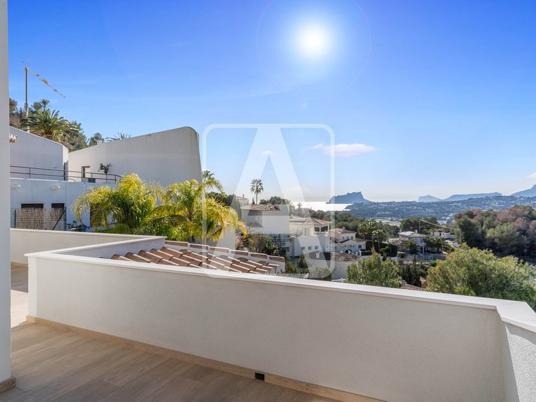 Villa for Sale in Moraira, Alicante 25