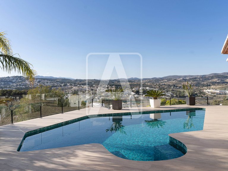 Villa for Sale in Moraira, Alicante 4