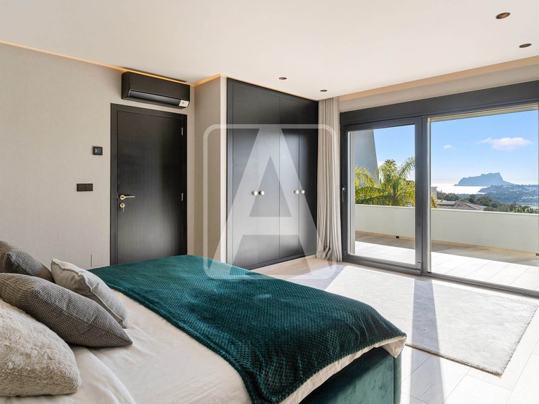 Villa for Sale in Moraira, Alicante 6