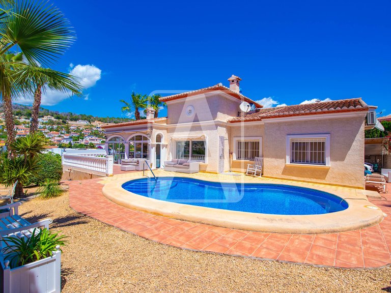Villa for Sale in Calpe, Alicante 1